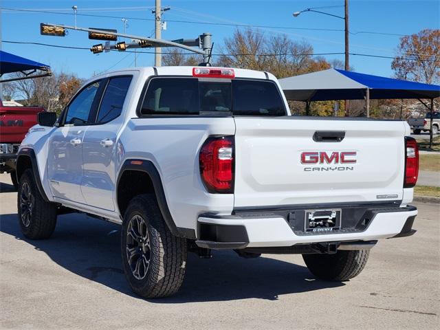 2024 GMC Canyon Vehicle Photo in GAINESVILLE, TX 76240-2013