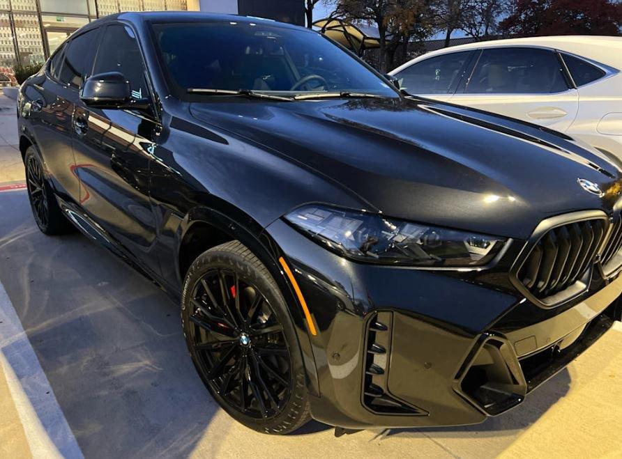 2024 BMW X6 xDrive40i Vehicle Photo in FORT WORTH, TX 76132