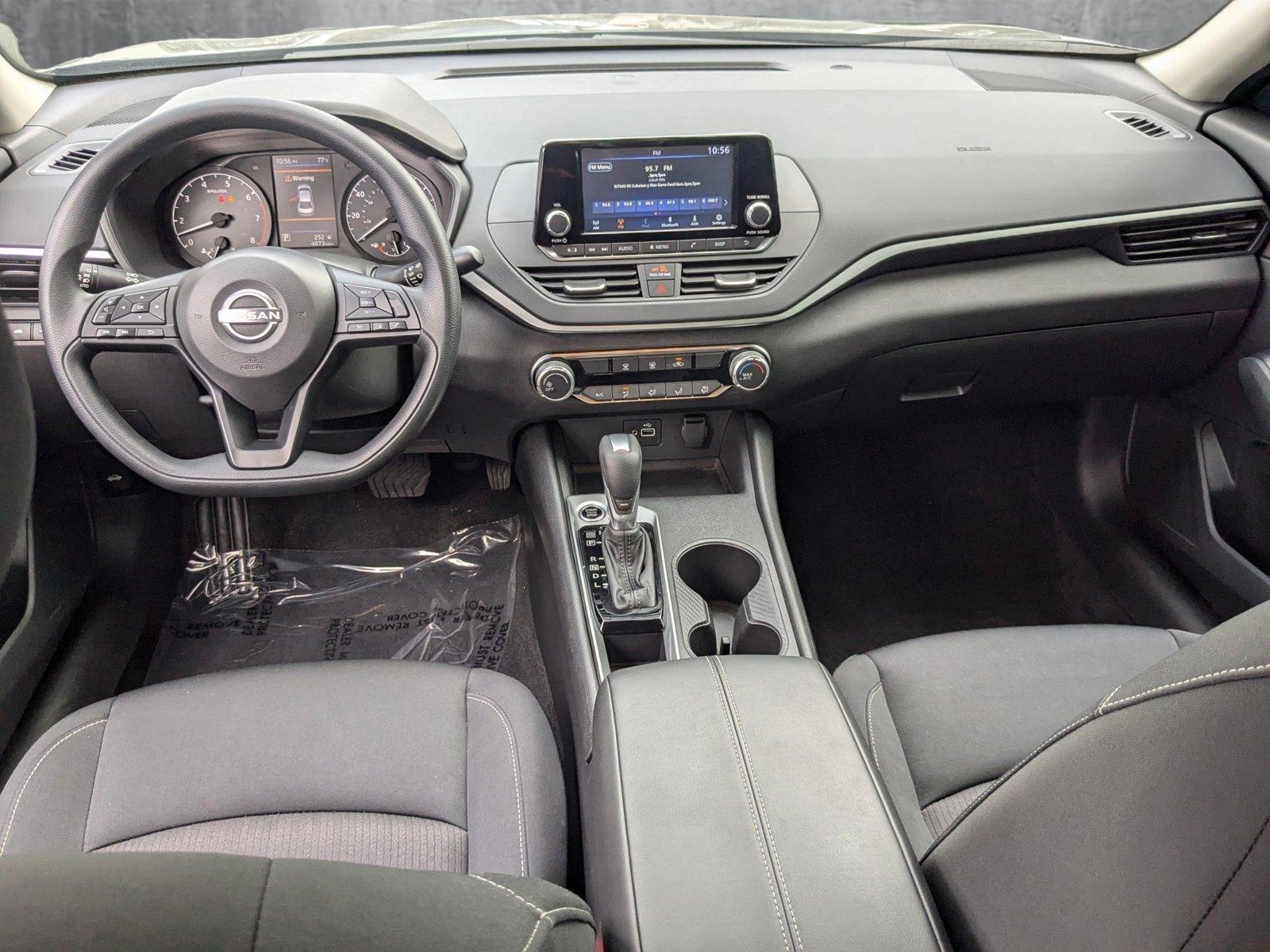 2024 Nissan Altima Vehicle Photo in Miami, FL 33135