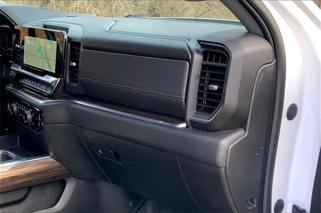 2023 Chevrolet Silverado 1500 Vehicle Photo in KANSAS CITY, MO 64114-4502