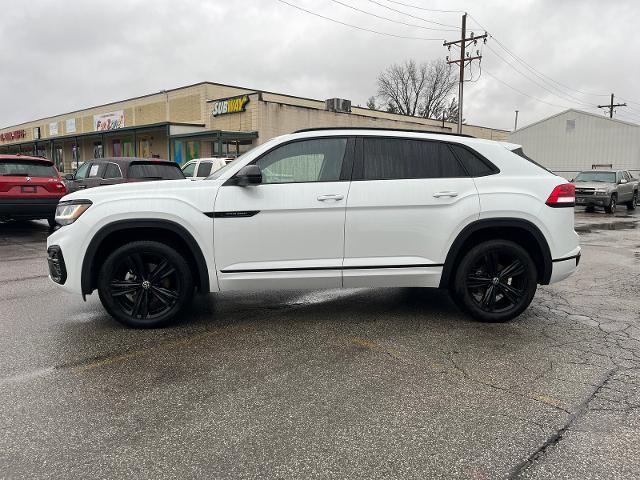 Used 2023 Volkswagen Atlas Cross Sport SEL R-Line Black with VIN 1V2SE2CA3PC207886 for sale in North Vernon, IN