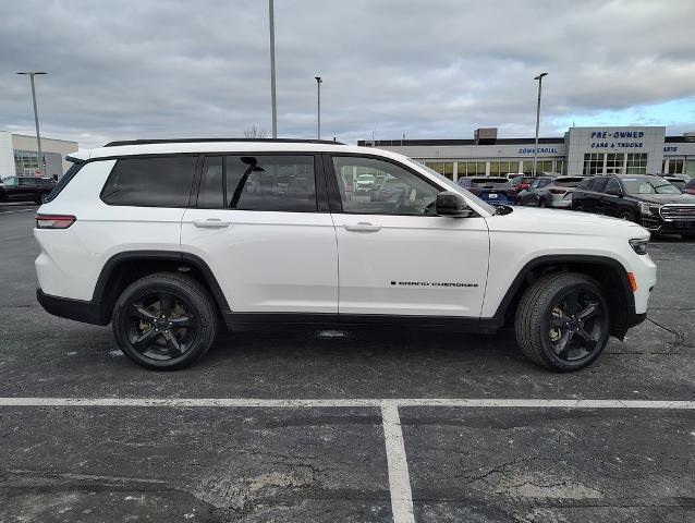 2023 Jeep Grand Cherokee L Vehicle Photo in GREEN BAY, WI 54304-5303