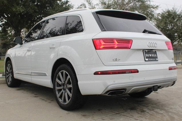 2017 Audi Q7 Vehicle Photo in HOUSTON, TX 77090