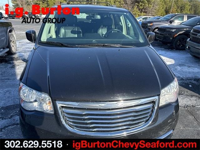 2016 Chrysler Town & Country Vehicle Photo in SEAFORD, DE 19973-8463