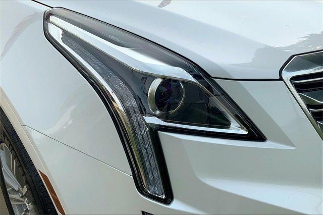 2018 Cadillac XT5 Vehicle Photo in TOPEKA, KS 66609-0000