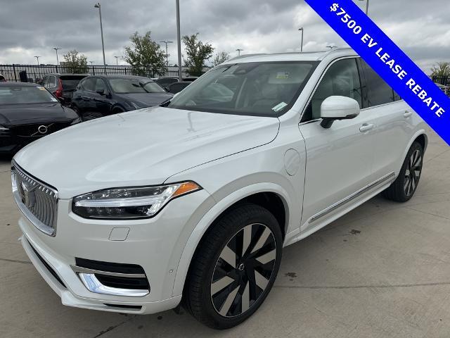 2025 Volvo XC90 Plug-In Hybrid Vehicle Photo in Grapevine, TX 76051