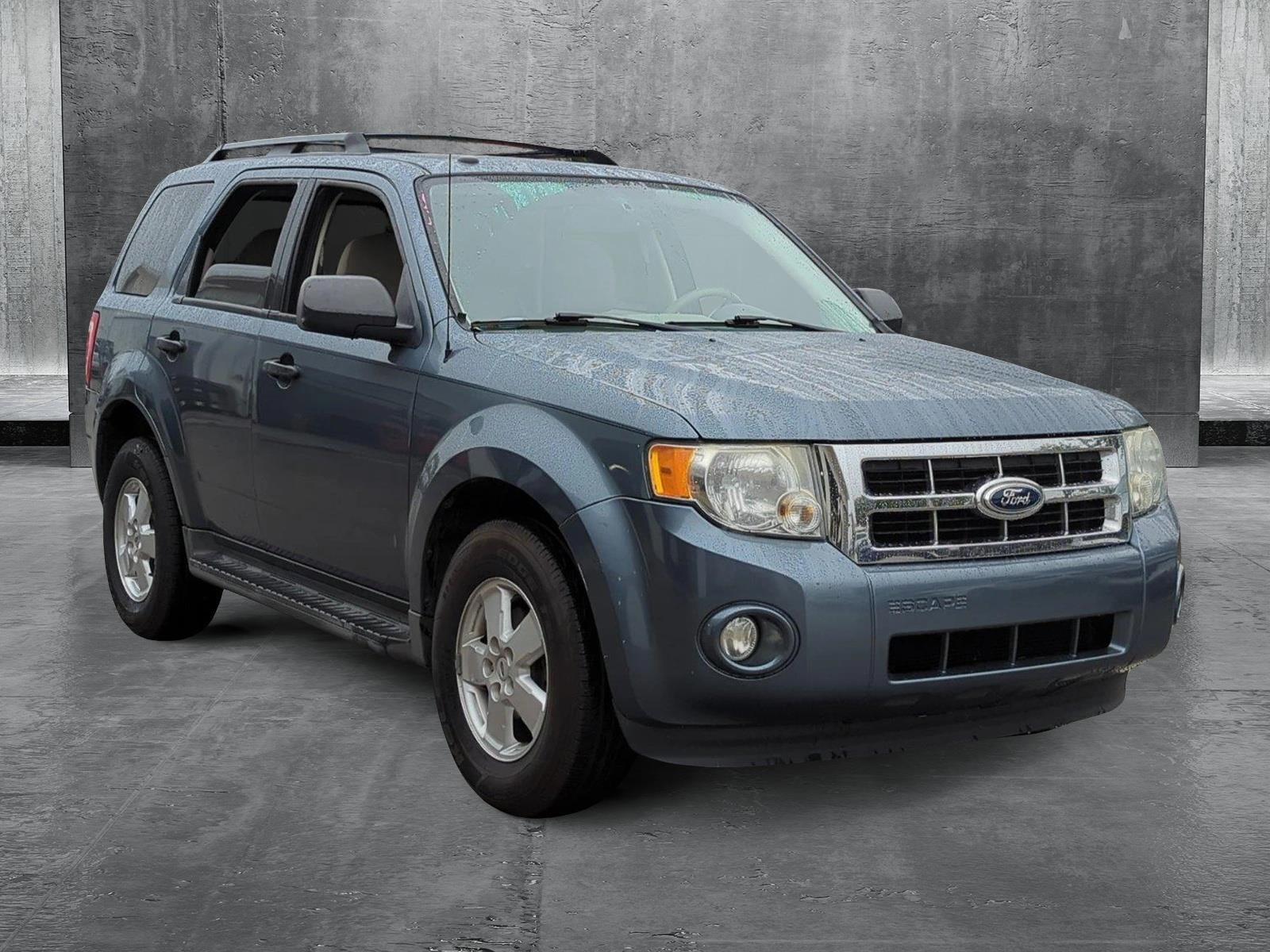 2011 Ford Escape Vehicle Photo in Hollywood, FL 33021