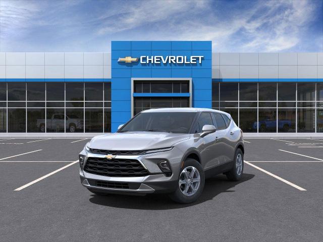 2025 Chevrolet Blazer Vehicle Photo in LEOMINSTER, MA 01453-2952