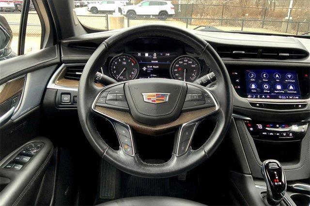 2024 Cadillac XT5 Vehicle Photo in KANSAS CITY, MO 64114-4545