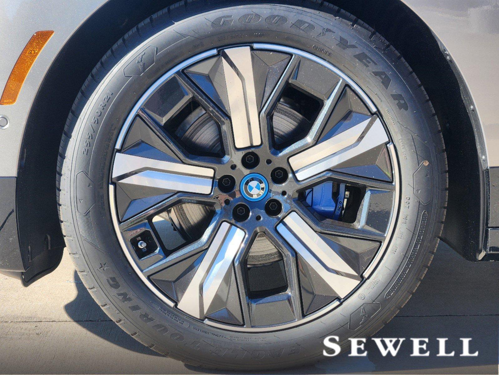2025 BMW iX Vehicle Photo in PLANO, TX 75024
