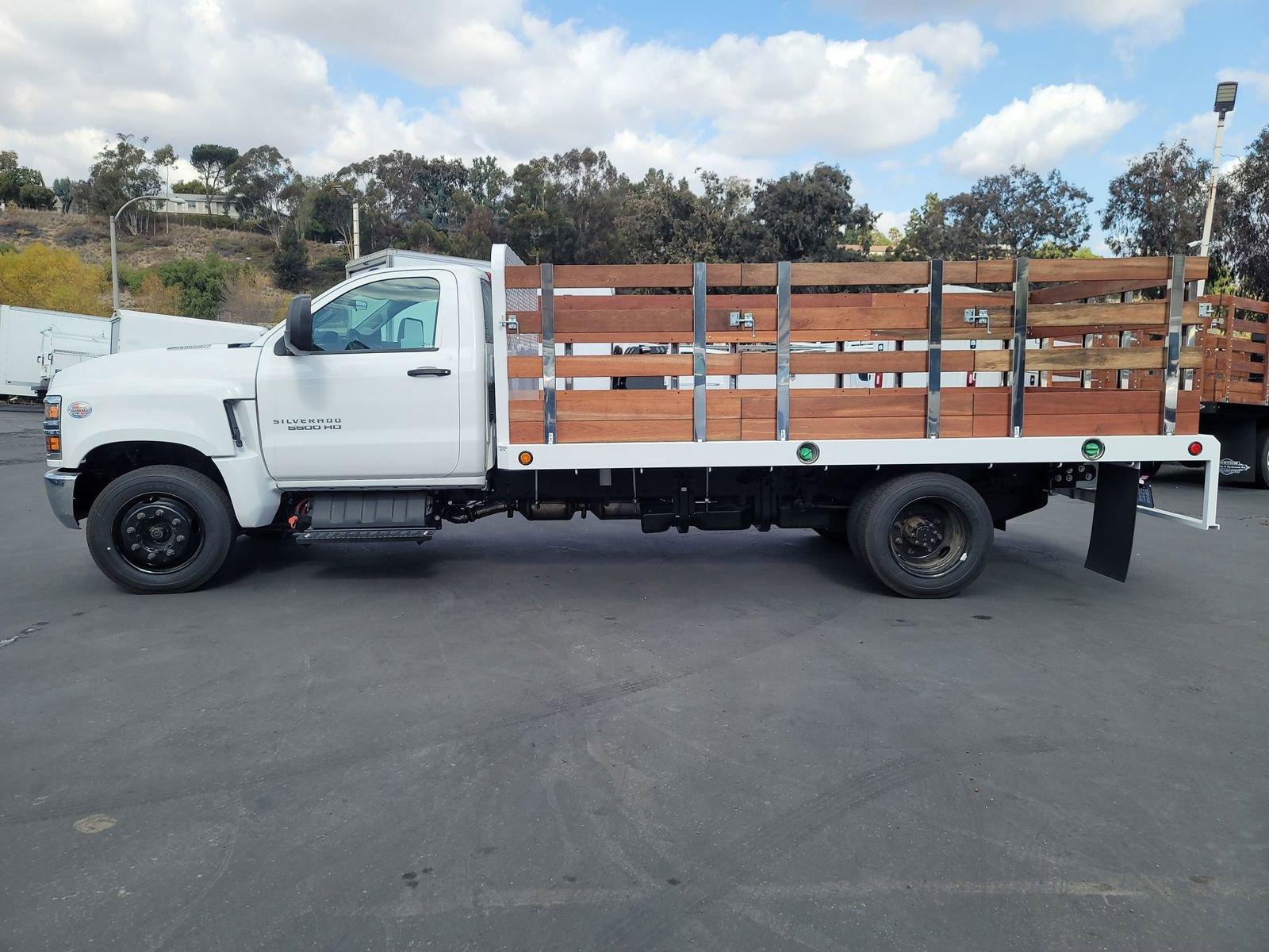 2024 Chevrolet Silverado Chassis Cab Vehicle Photo in LA MESA, CA 91942-8211