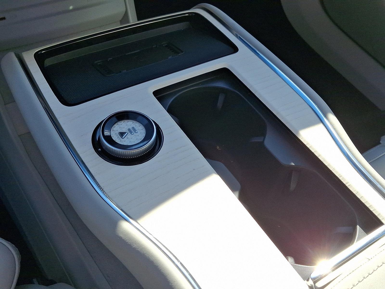 2025 Volvo EX90 Vehicle Photo in Trevose, PA 19053
