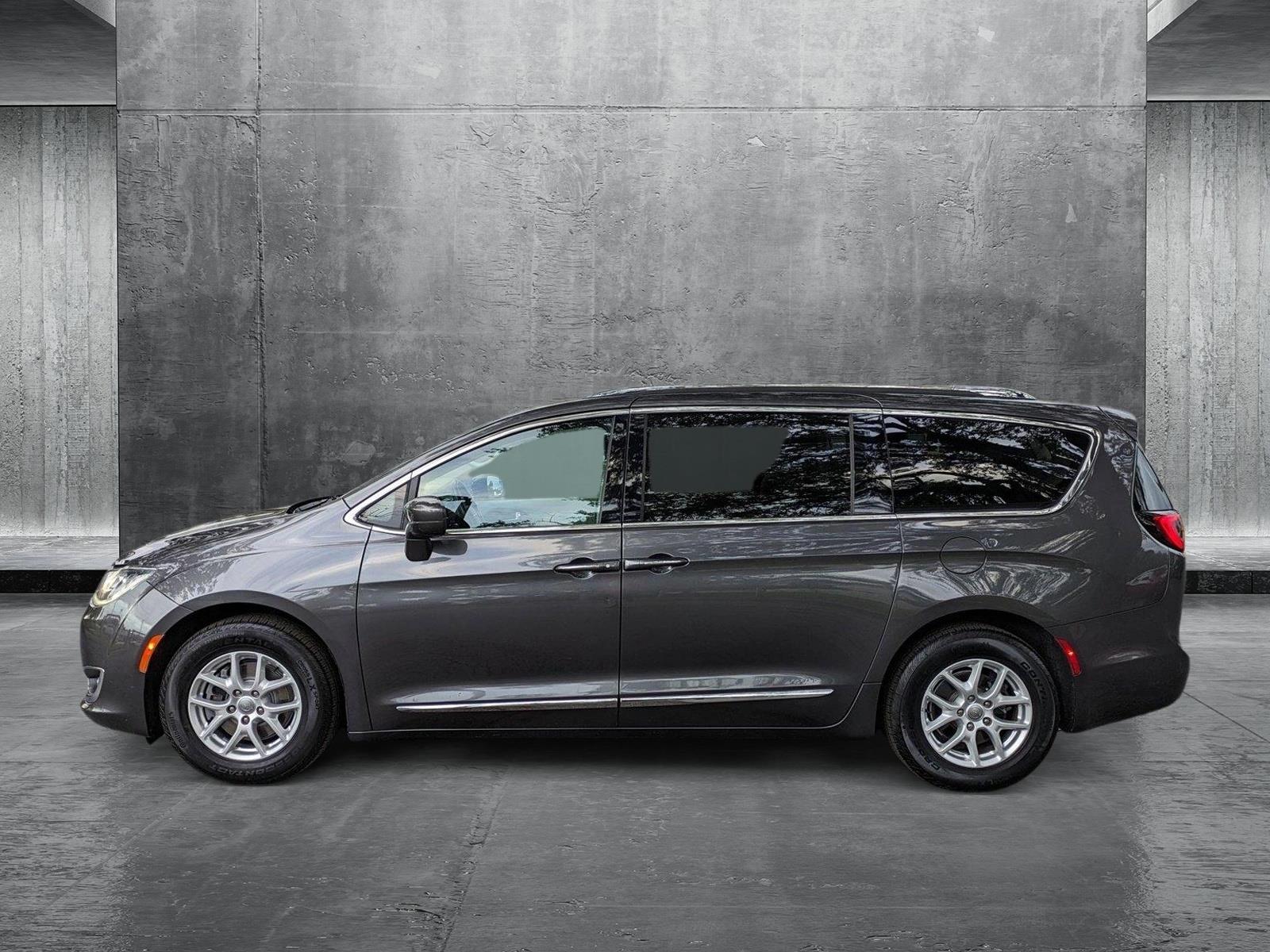 2020 Chrysler Pacifica Vehicle Photo in WEST PALM BEACH, FL 33407-3296