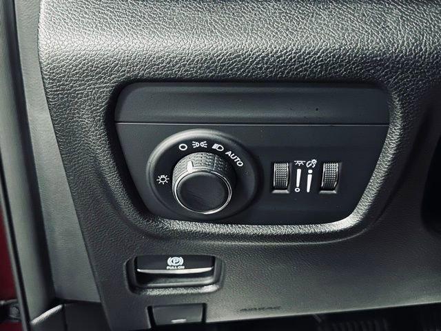 2023 Jeep Grand Cherokee Vehicle Photo in MEDINA, OH 44256-9631