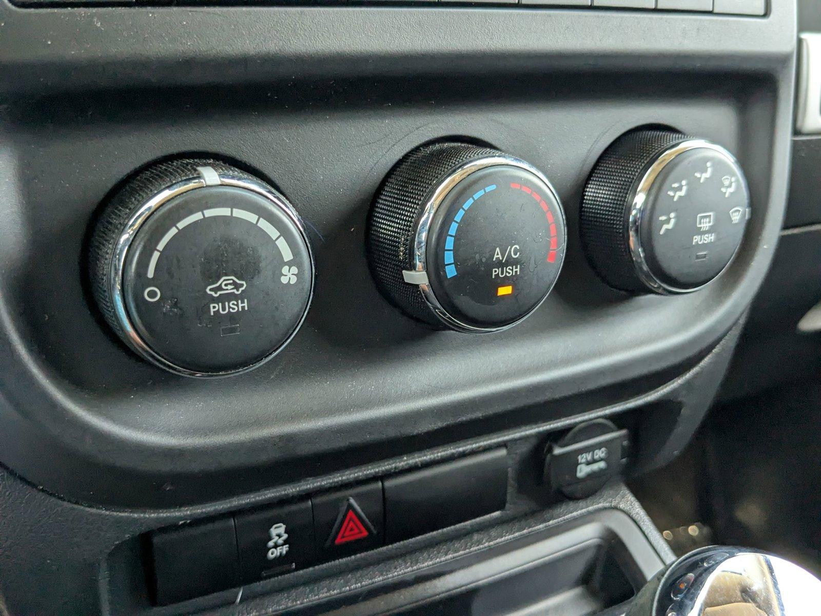 2016 Jeep Compass Vehicle Photo in St. Petersburg, FL 33713