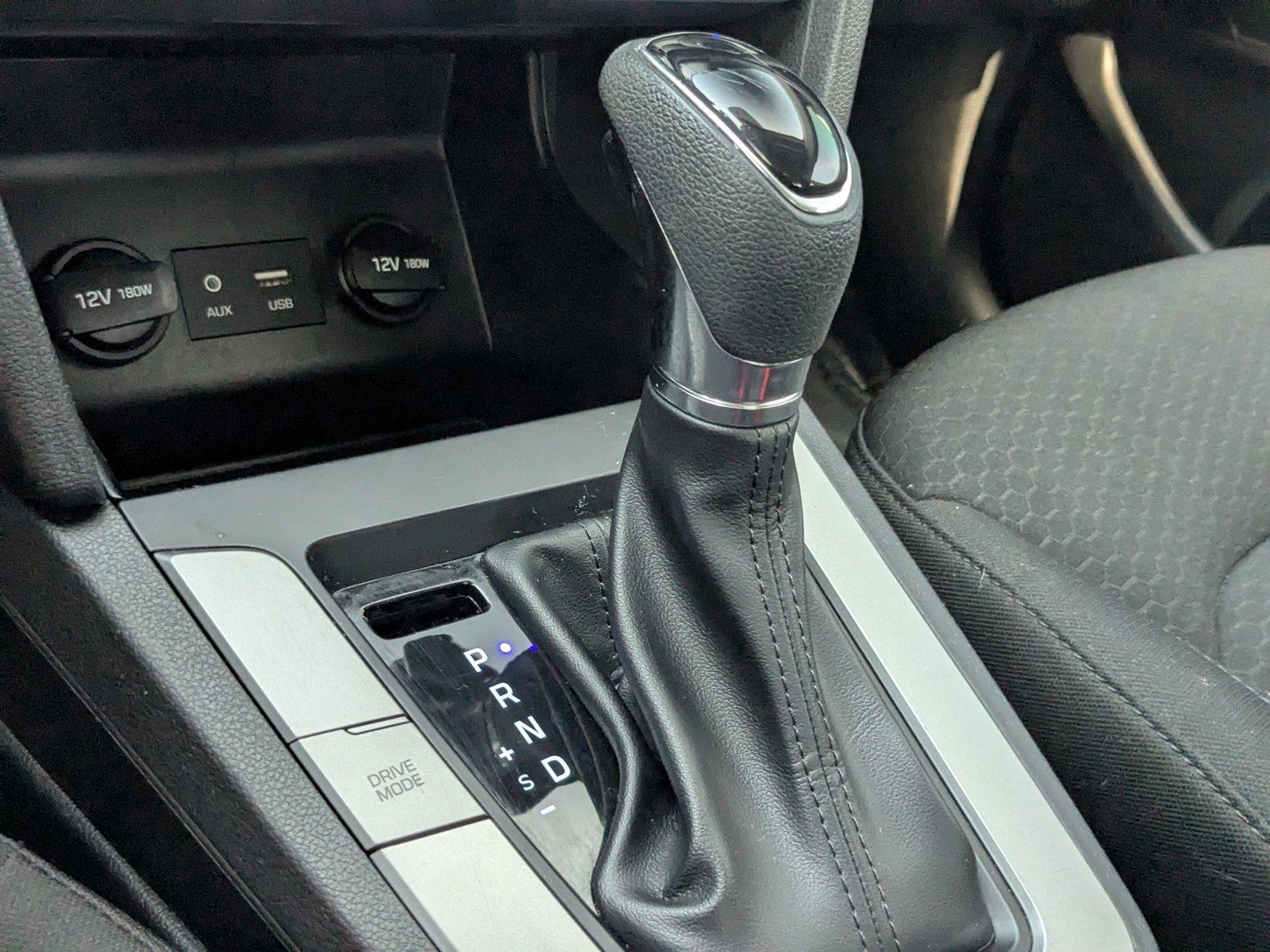 2019 Hyundai ELANTRA Vehicle Photo in St. Petersburg, FL 33713