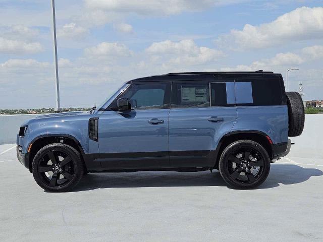 2025 Defender Vehicle Photo in AUSTIN, TX 78717