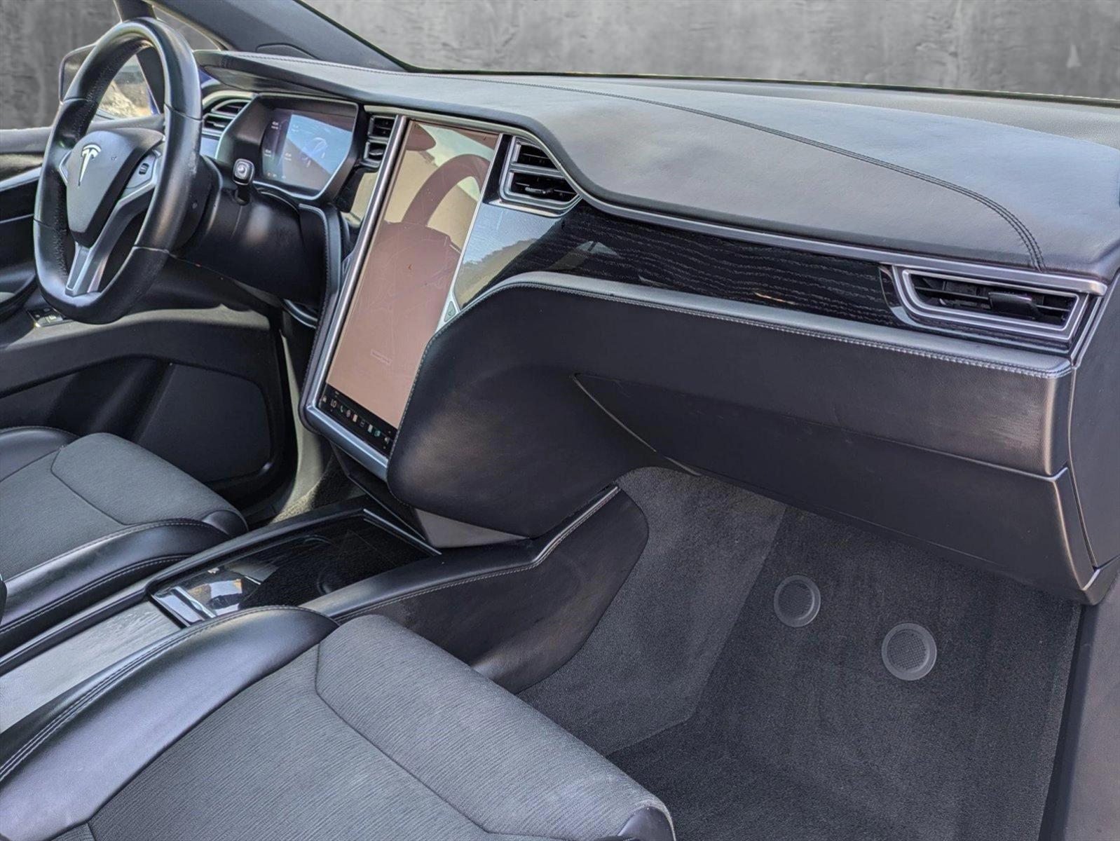 2018 Tesla Model X Vehicle Photo in Tustin, CA 92782