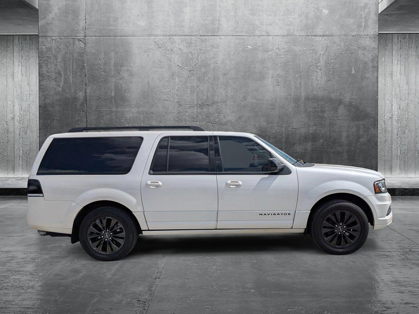 2016 Lincoln Navigator L Vehicle Photo in Miami, FL 33015