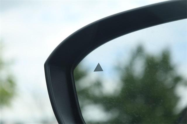 2025 Nissan Rogue Vehicle Photo in Hazelwood, MO 63042