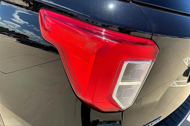 2023 Ford Explorer Vehicle Photo in Grapevine, TX 76051