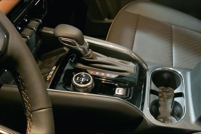 2025 GMC Canyon Vehicle Photo in KANSAS CITY, MO 64114-4545