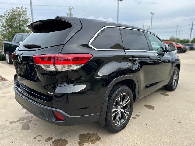 2017 Toyota Highlander Vehicle Photo in San Antonio, TX 78230