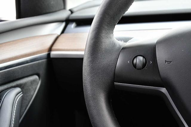 2023 Tesla Model Y Vehicle Photo in DALLAS, TX 75235