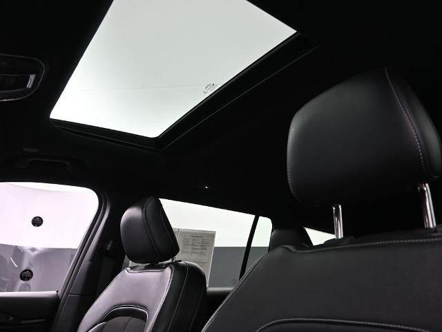 2022 Jeep Grand Cherokee L Vehicle Photo in Cedar Rapids, IA 52402