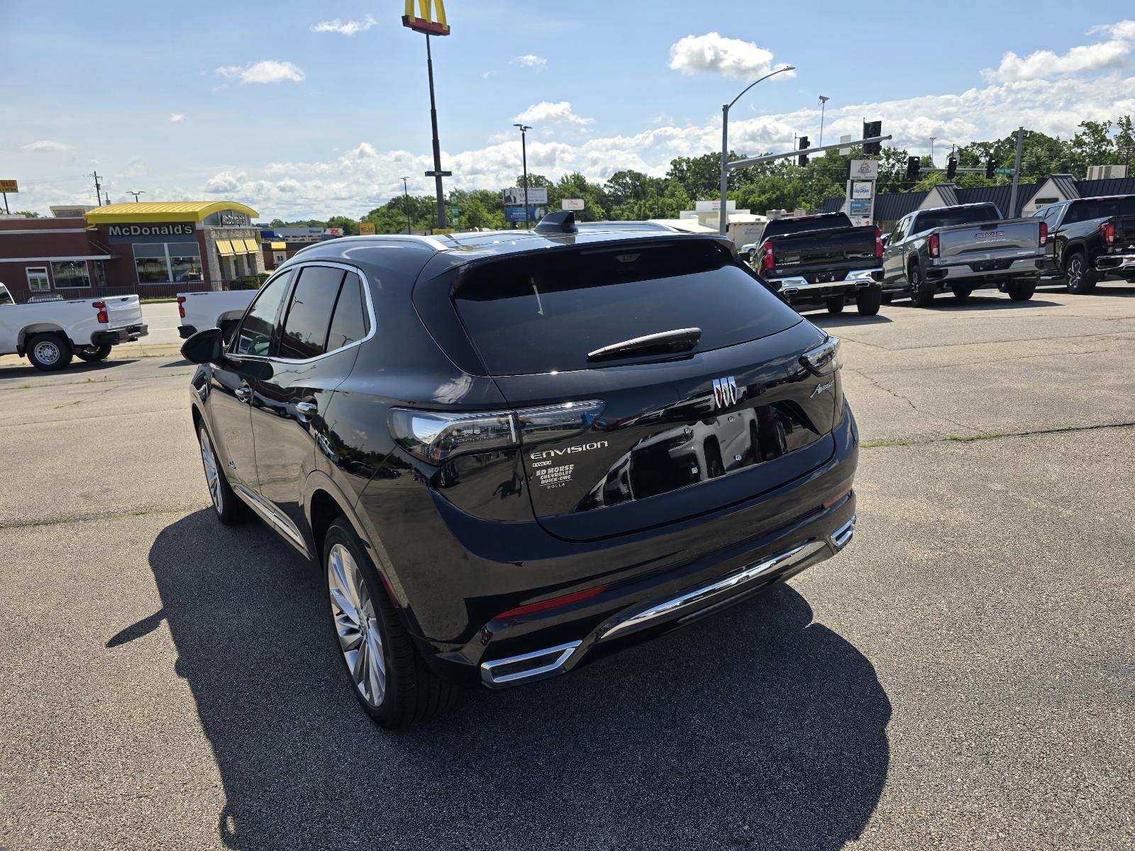 2025 Buick Envision Vehicle Photo in Rolla, MO 65401