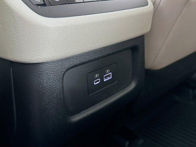 2023 Nissan Pathfinder Vehicle Photo in Flemington, NJ 08822