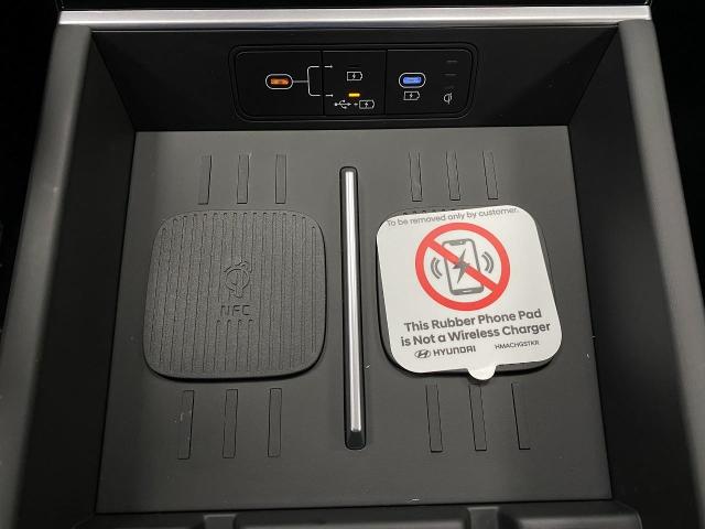 2025 Hyundai SANTA FE Hybrid Vehicle Photo in Appleton, WI 54913