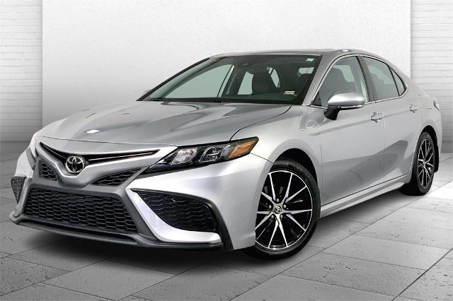 2022 Toyota Camry Vehicle Photo in Lees Summit, MO 64086