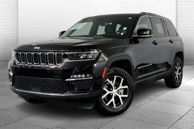 2024 Jeep Grand Cherokee Vehicle Photo in Kansas City, MO 64114