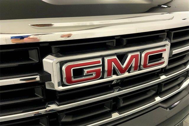 2025 GMC Acadia Vehicle Photo in KANSAS CITY, MO 64114-4545