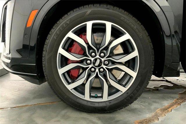 2024 Cadillac XT6 Vehicle Photo in KANSAS CITY, MO 64114-4545