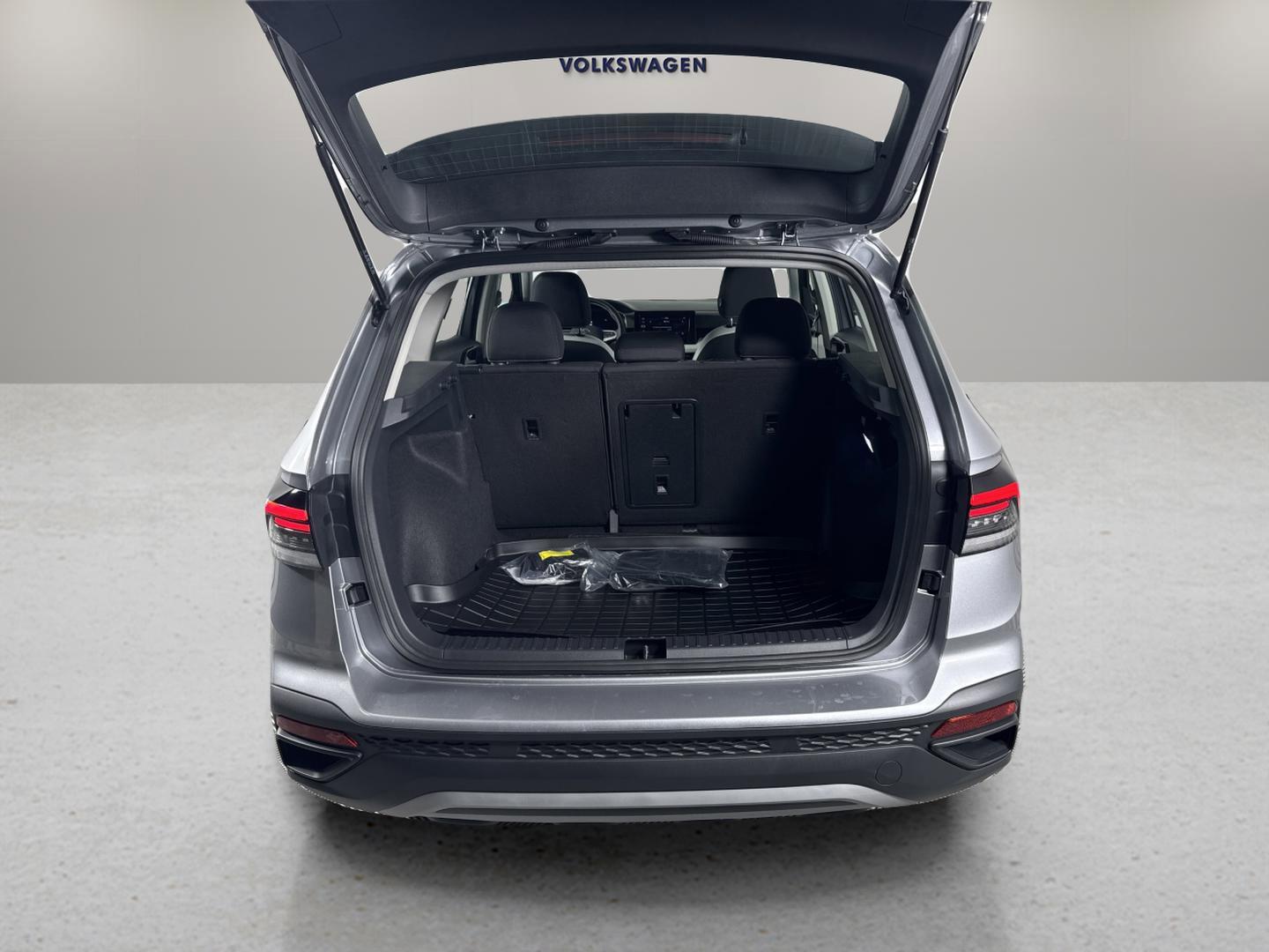 2025 Volkswagen Taos Vehicle Photo in Georgetown, TX 78626