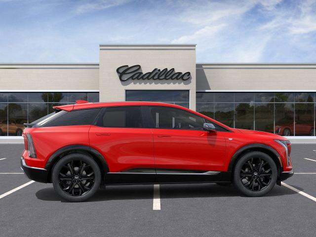 2025 Cadillac OPTIQ Vehicle Photo in BETHLEHEM, PA 18017-9401