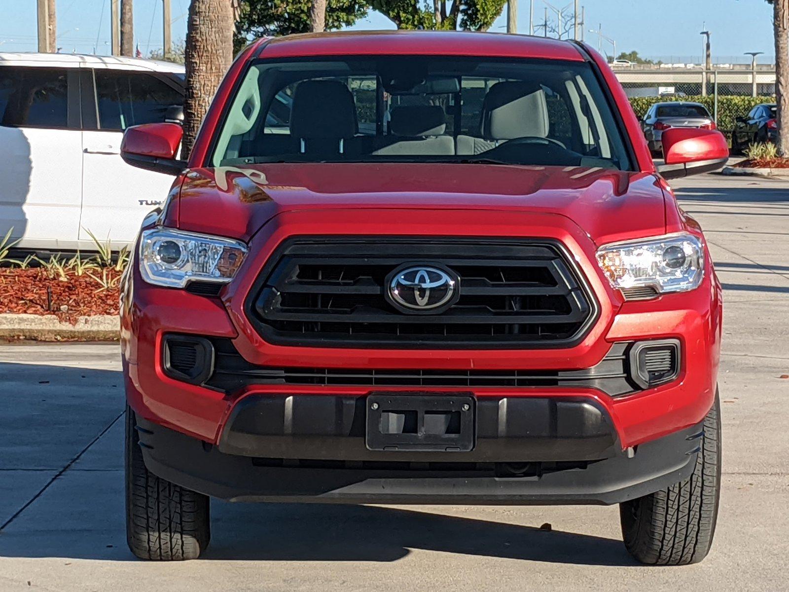 2021 Toyota Tacoma 2WD Vehicle Photo in Davie, FL 33331