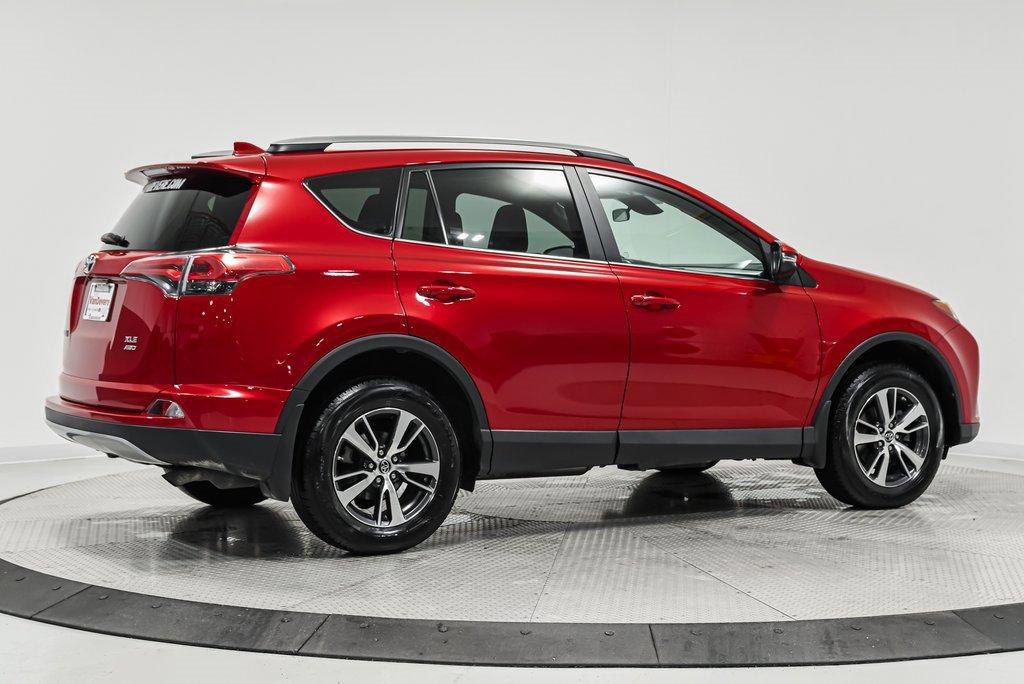 2017 Toyota RAV4 Vehicle Photo in AKRON, OH 44320-4088