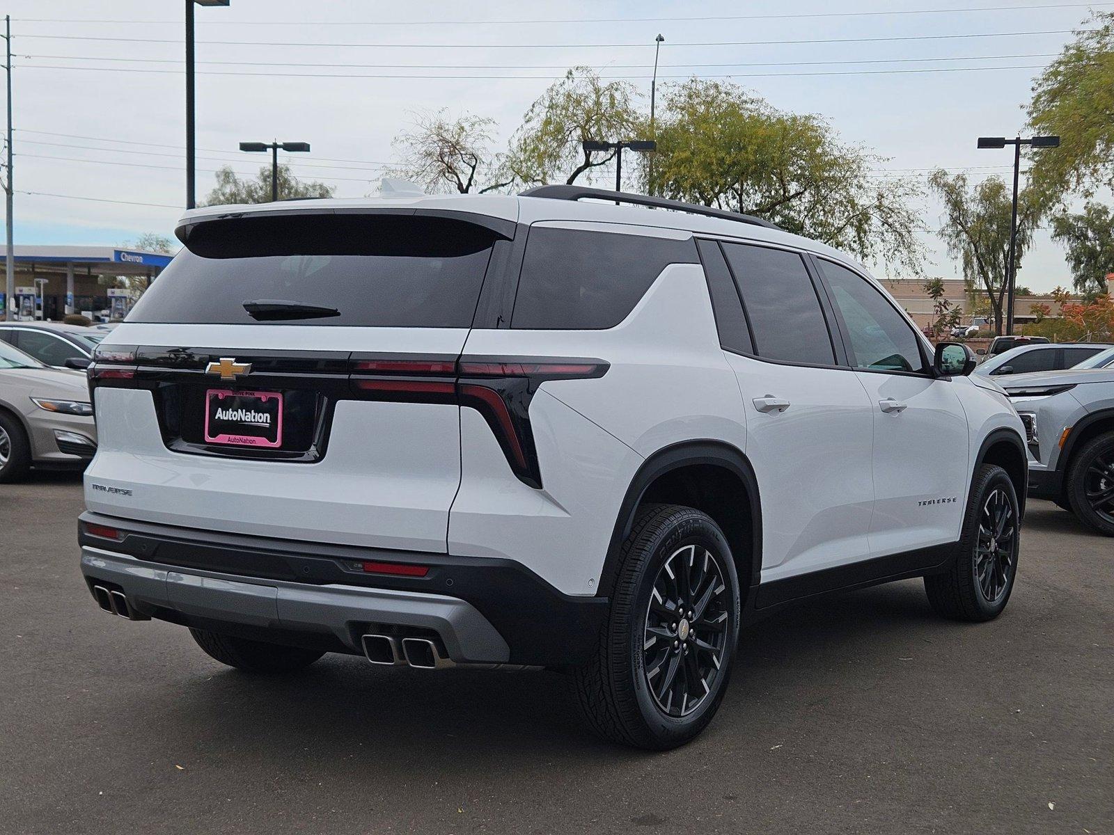 2025 Chevrolet Traverse Vehicle Photo in PEORIA, AZ 85382-3715