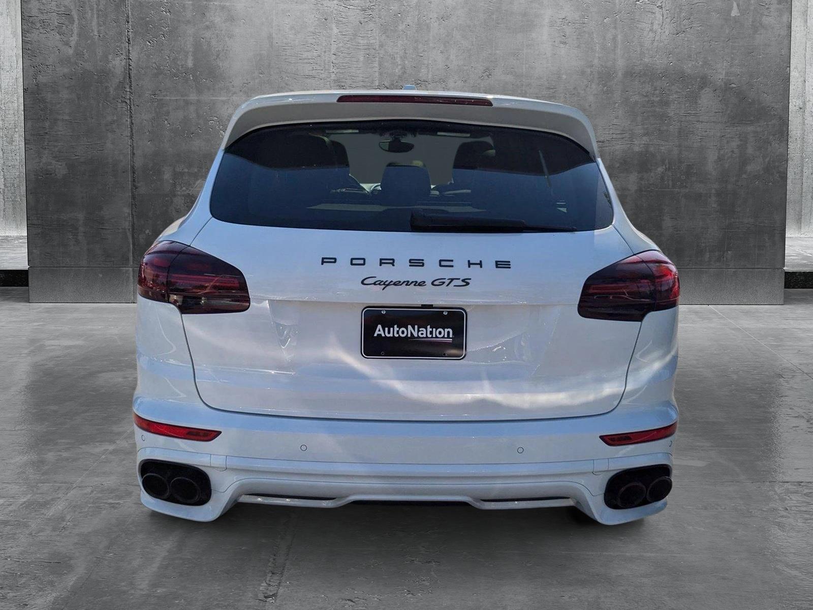 2016 Porsche Cayenne Vehicle Photo in Miami, FL 33135