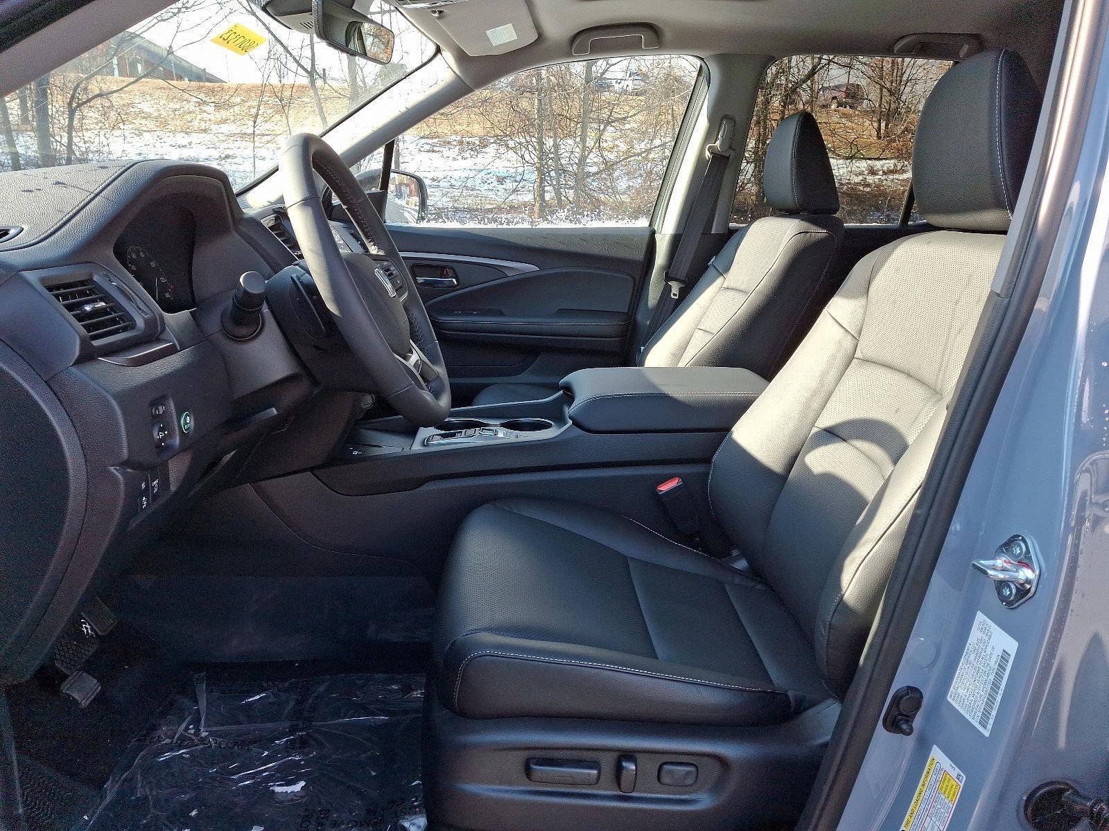 2025 Honda Ridgeline Vehicle Photo in Harrisburg, PA 17111