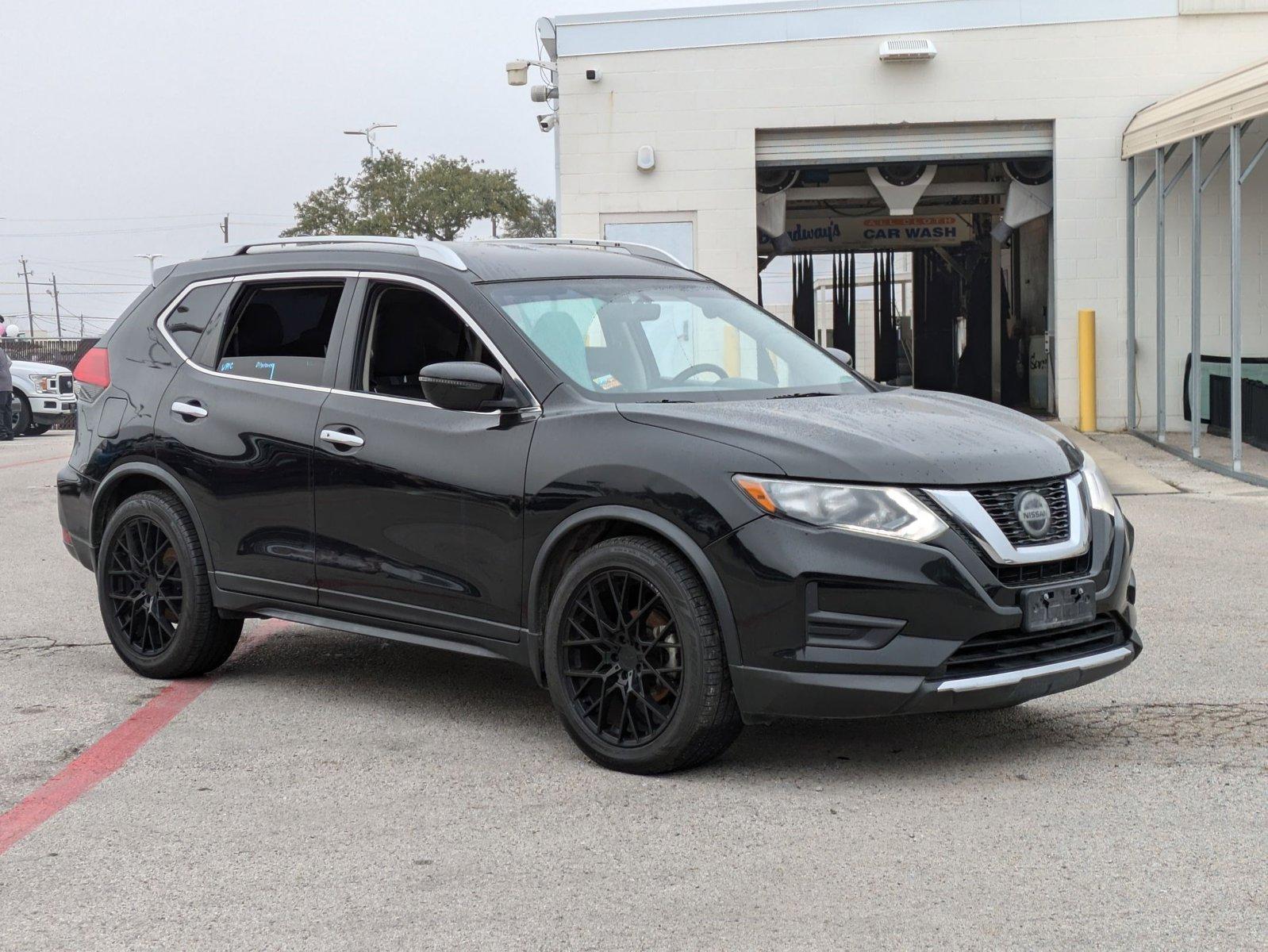 2018 Nissan Rogue Vehicle Photo in Corpus Christi, TX 78415