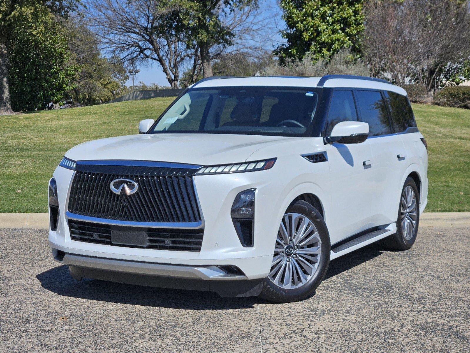 2025 INFINITI QX80 Vehicle Photo in Fort Worth, TX 76132