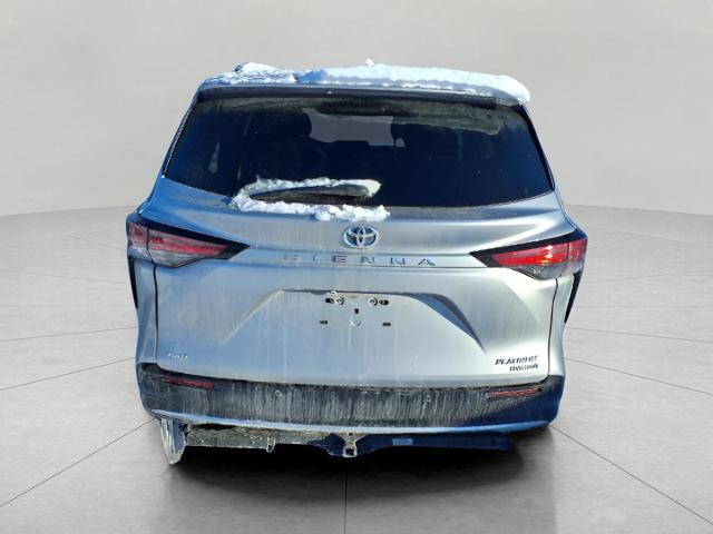 2023 Toyota Sienna Vehicle Photo in Oshkosh, WI 54904