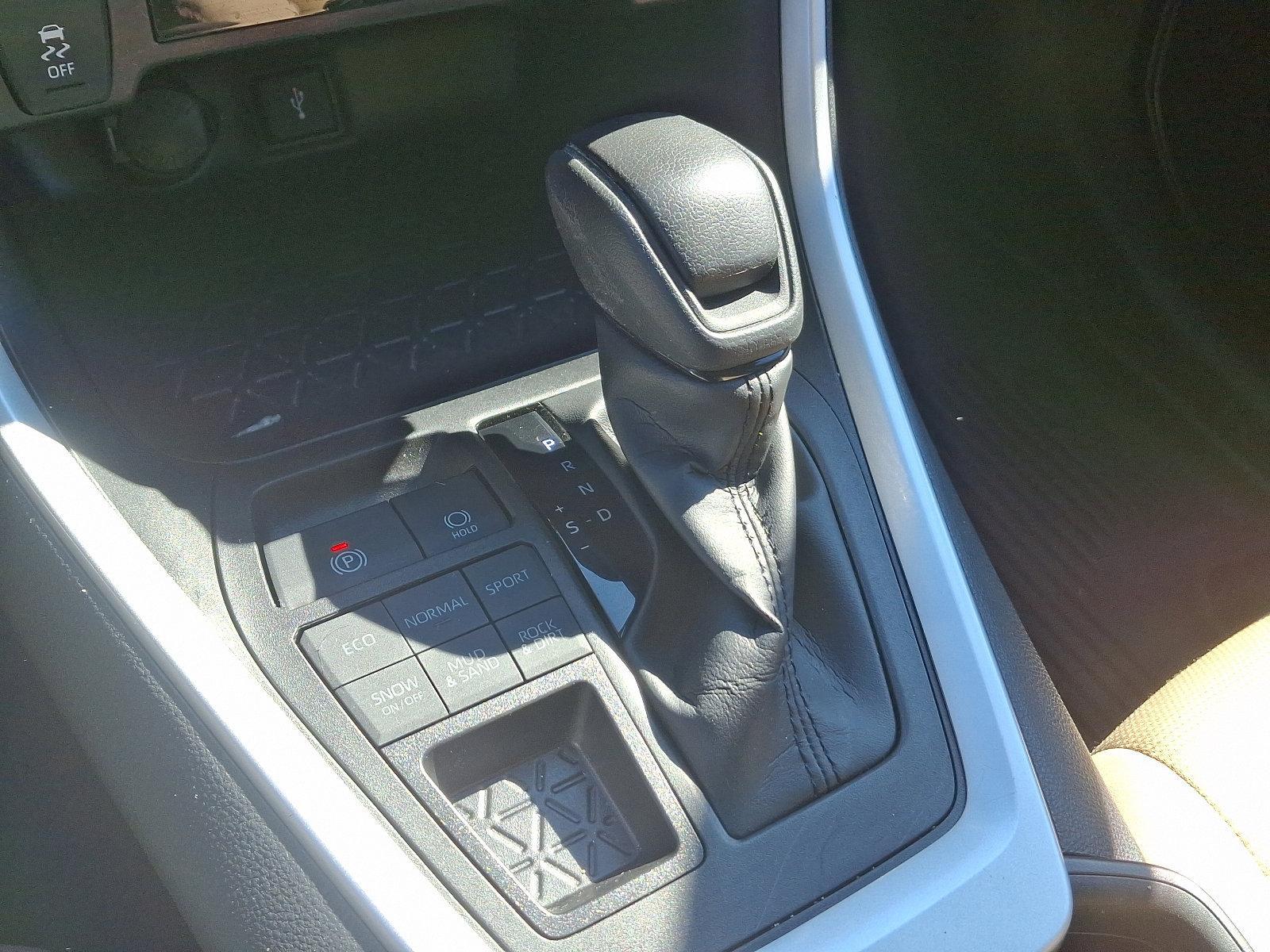 2022 Toyota RAV4 Vehicle Photo in Trevose, PA 19053