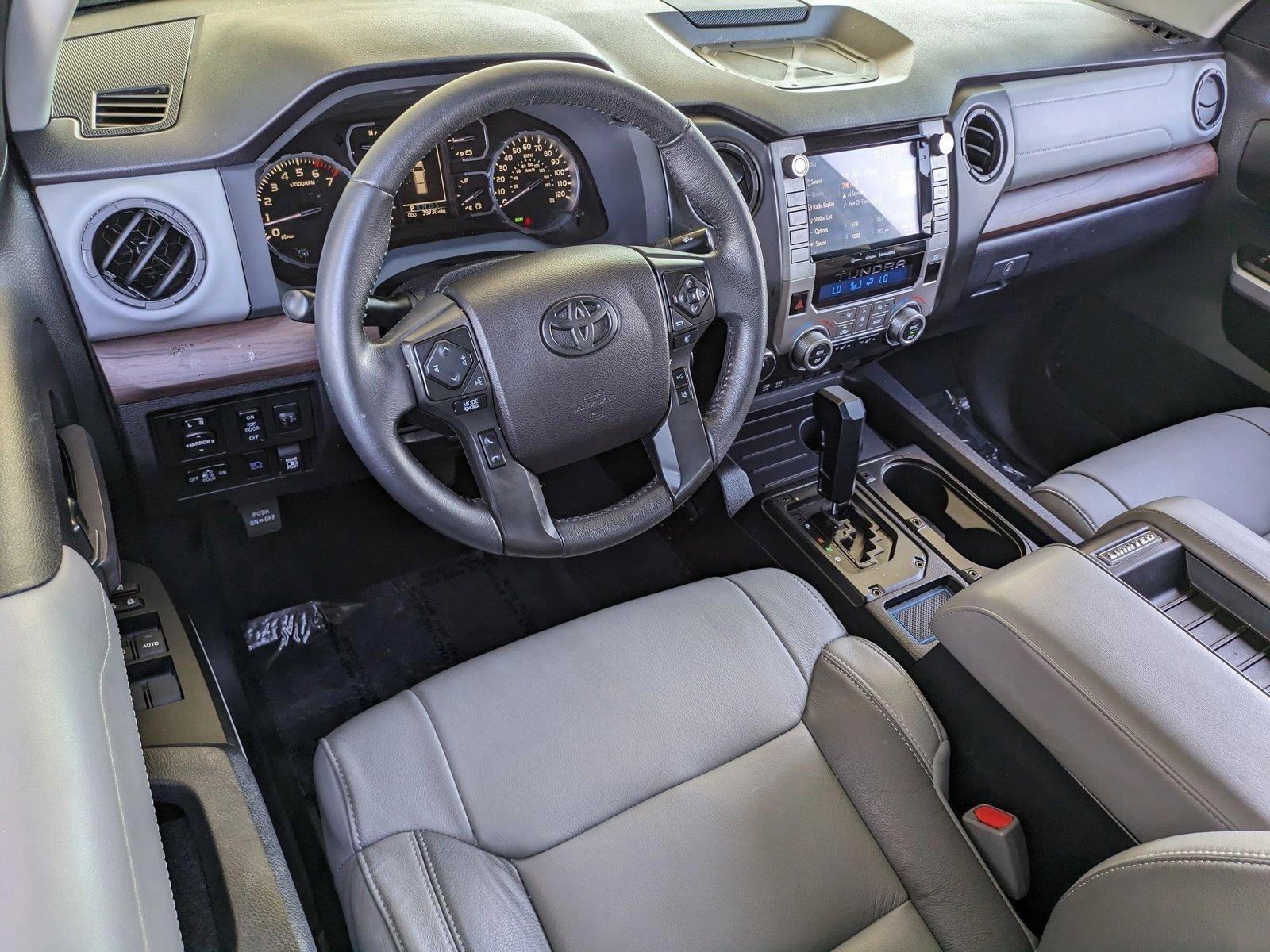 2021 Toyota Tundra 4WD Vehicle Photo in Bradenton, FL 34207