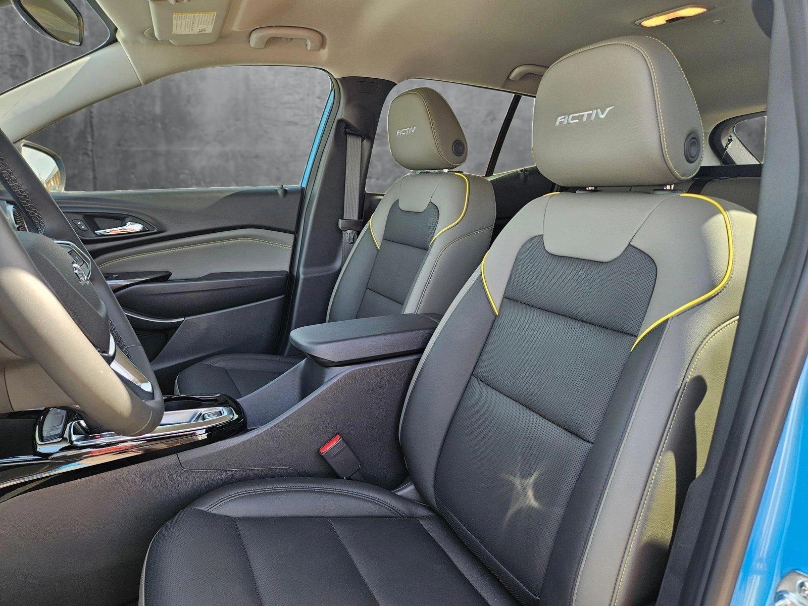 2025 Chevrolet Trax Vehicle Photo in AUSTIN, TX 78759-4154