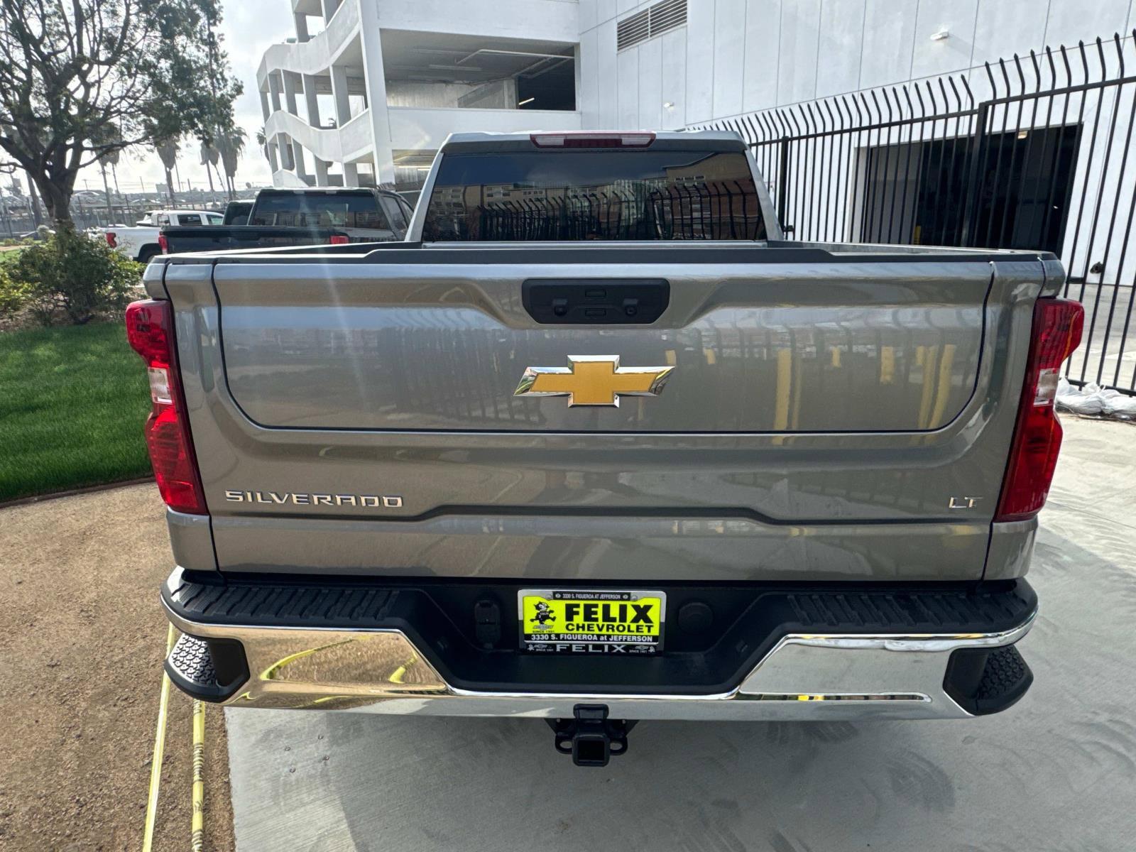 2025 Chevrolet Silverado 1500 Vehicle Photo in LOS ANGELES, CA 90007-3794